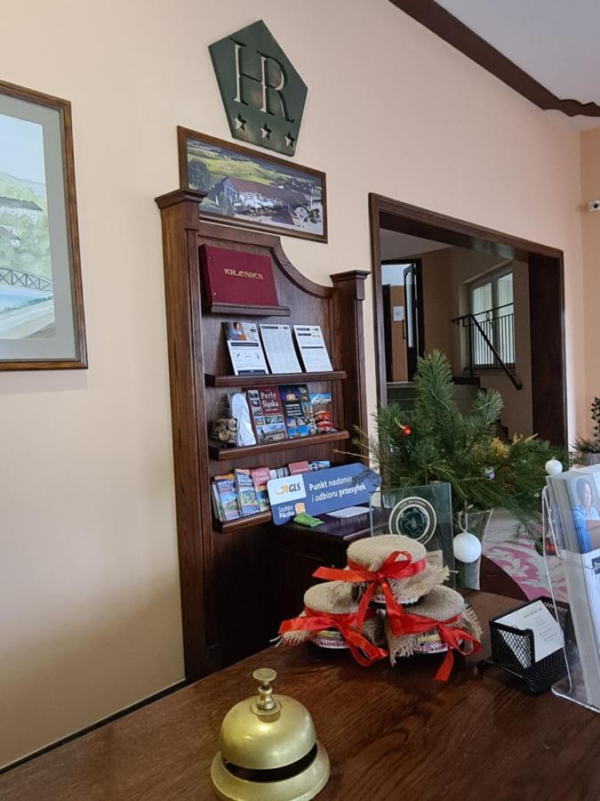 Hotel Клодзко Екстериор снимка